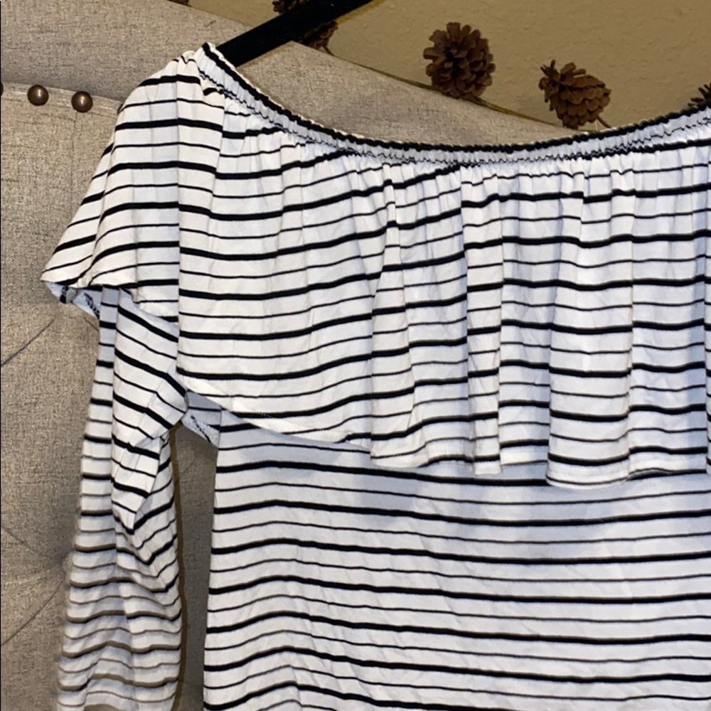 american eagle shirt